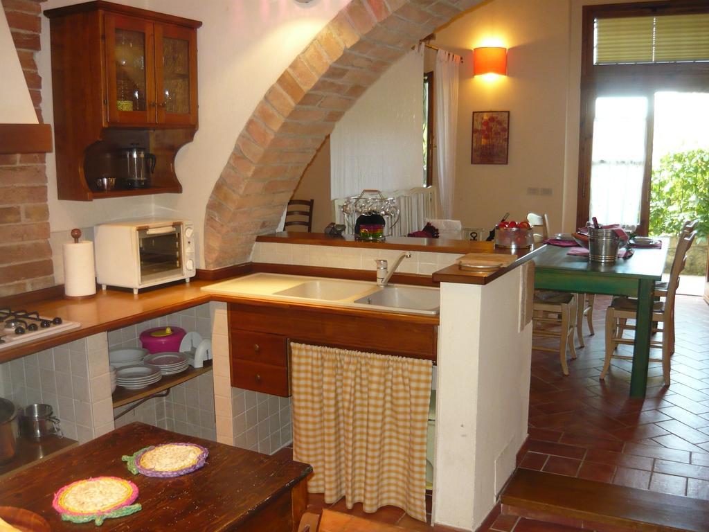 Podere Oliveta Poggibonsi Exteriör bild